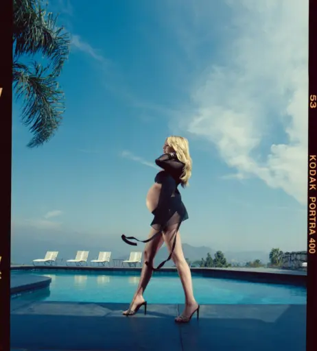 Image 1735565 from Emma Roberts