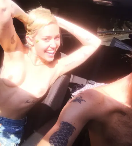 Image 1737894 from Miley Cyrus