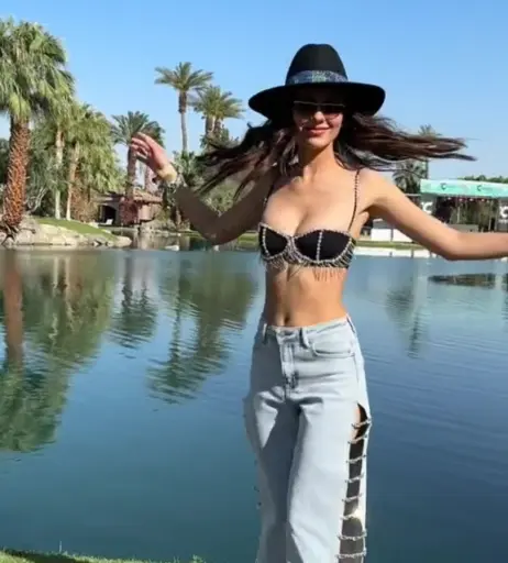 Image 1737224 from Victoria Justice