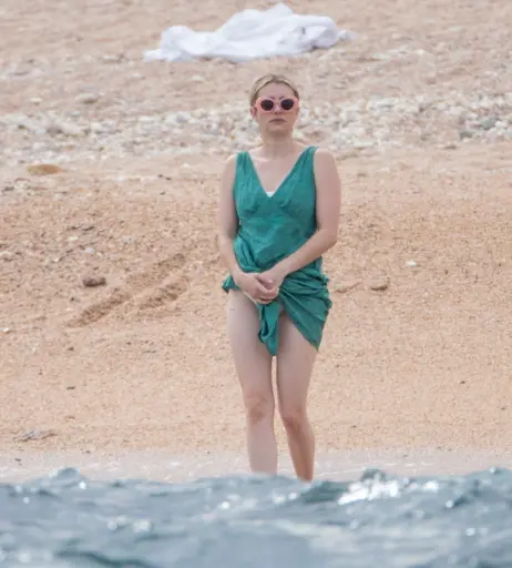 Image 1731600 from Emma Roberts