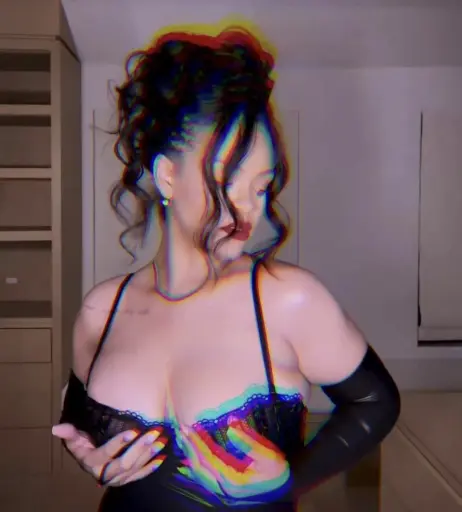 Image 1731333 from Rihanna