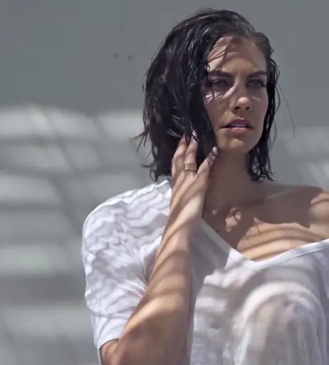 Image 1732869 from Lauren Cohan