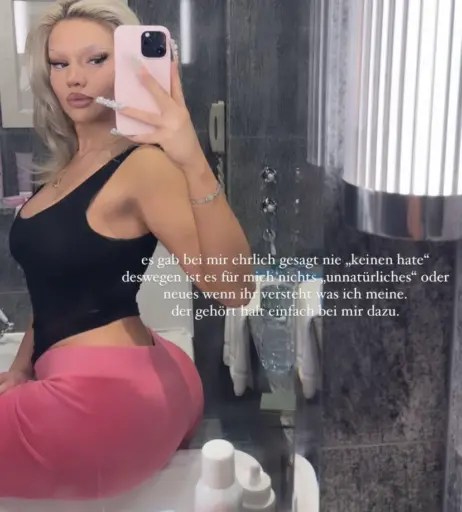 Image 1732551 from Shirin David