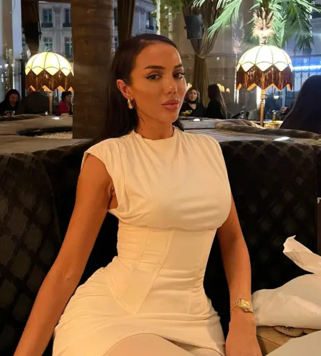 Image 17325621 from Arianna Ajtar