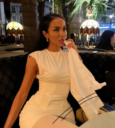 Image 17325624 from Arianna Ajtar