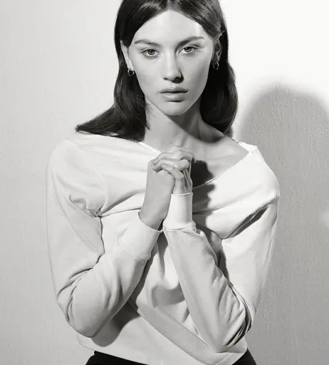 Image 17324766 from Gracie Abrams