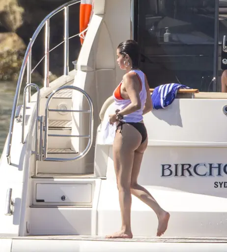 Image 1732475 from Selena Gomez