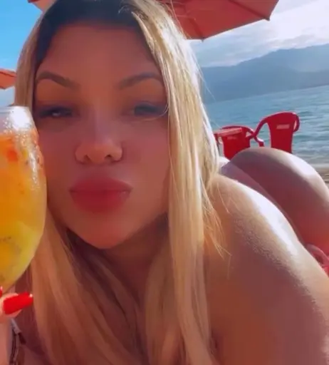 Image 17321049 from Mulher filé / Yani de Simone