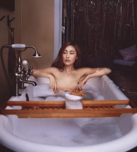 Image 17320194 from Housewife style amanda