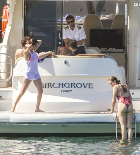 Image 1732385 from Selena Gomez