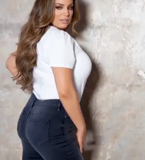 Image 1732949 from Kelly Brook