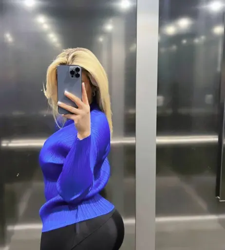 Image 1730489 from Shirin David