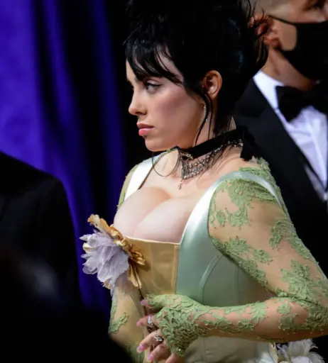 Image 1730472 from Billie Eilish