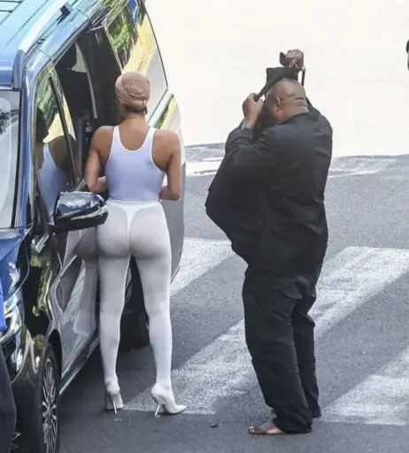 Image 1730999 from Bianca Censori