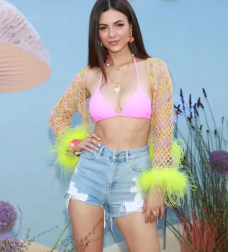 Image 1730987 from Victoria Justice