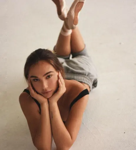 Image 1739470 from Alexis Ren