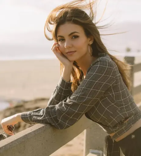Image 1739307 from Victoria Justice
