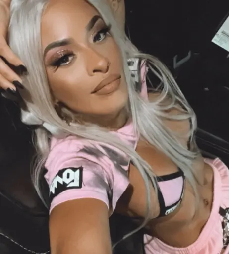 Image 1739993 from Zelina Vega