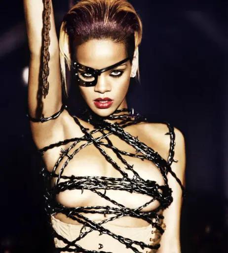 Image 1726767 from Rihanna