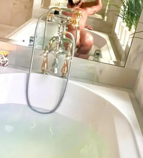 Image 1729860 from Megan Barton Hanson