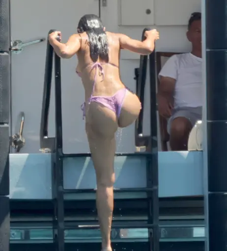 Image 1729569 from Eiza González