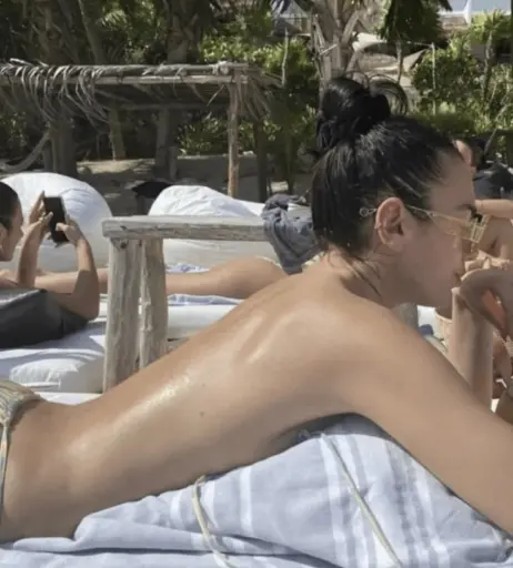 Image 1729509 from Dua Lipa