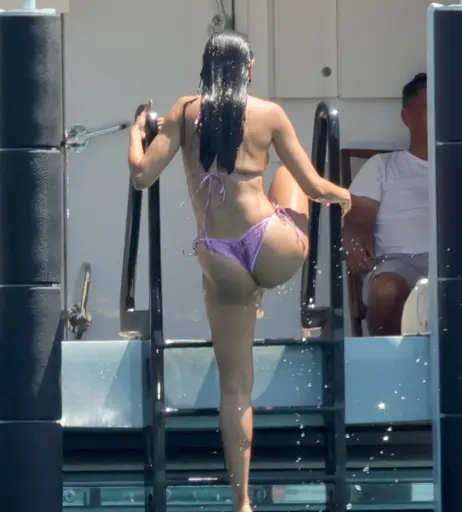 Image 1729490 from Eiza González