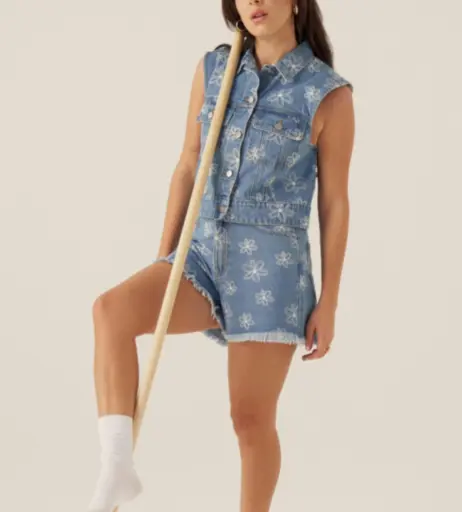 Image 1728830 from Millie Bobby Brown