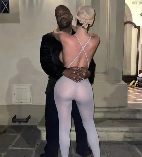 Image 1728449 from Bianca Censori