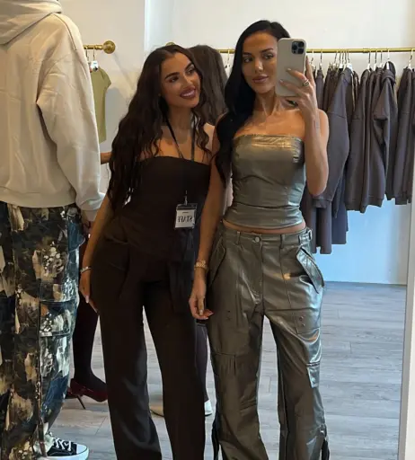 Image 17286669 from Arianna Ajtar