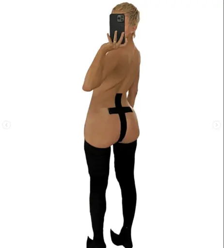 Image 1728135 from Bianca Censori