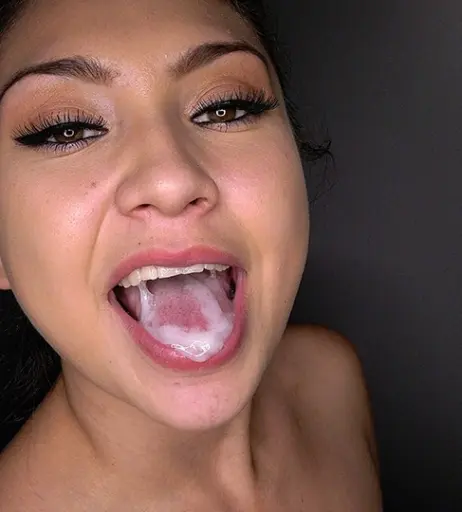 Image 10956749 from Gloryhole Swallow