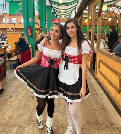 Image 10927750 from Andrea Botez (leaks = ban)