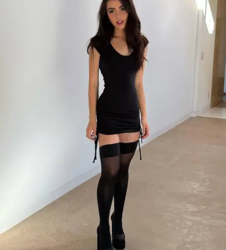 Image 10934938 from Andrea Botez (leaks = ban)