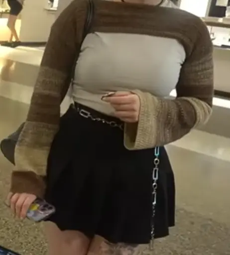 Image 1081128 from yungelderberry