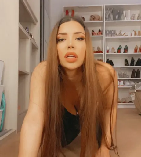Image 10810933 from Mizz Ellaa ASMR