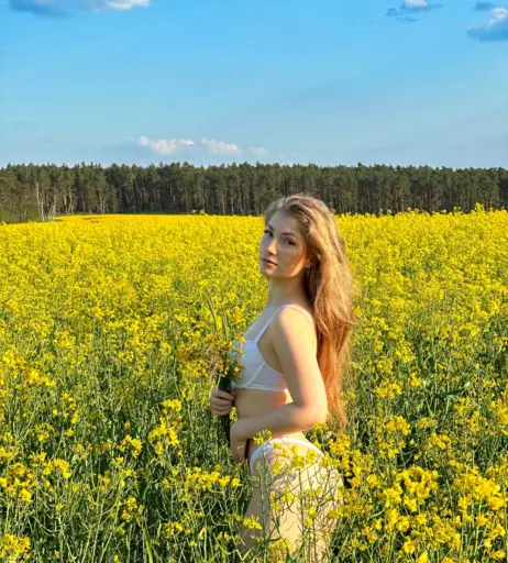 Image 1083579 from Jolean