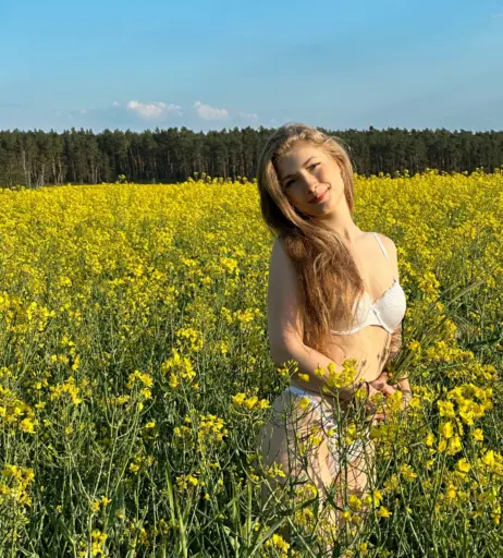 Image 1083516 from Jolean