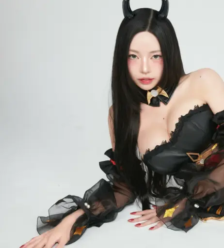 Image 10801868 from h___rvn | rvn1015 | 동그란 | Dongeuran