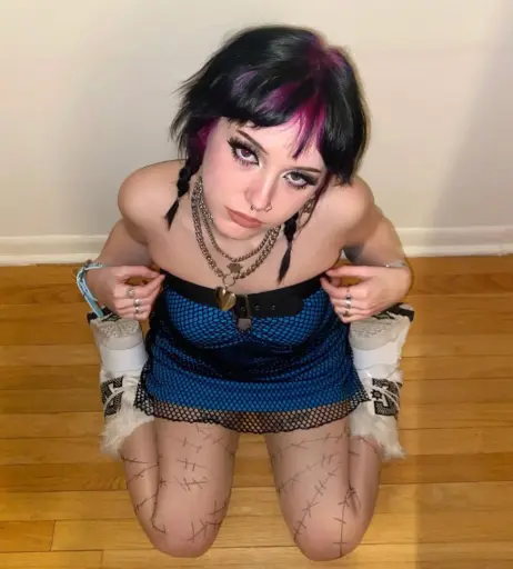 Image 10802715 from emoemz / emoemmz / ratgf99