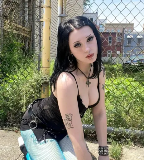 Image 10802689 from emoemz / emoemmz / ratgf99