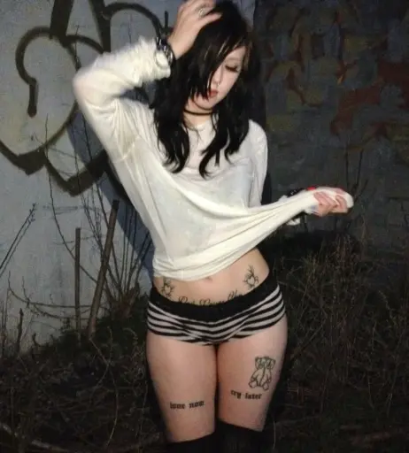 Image 10802628 from emoemz / emoemmz / ratgf99