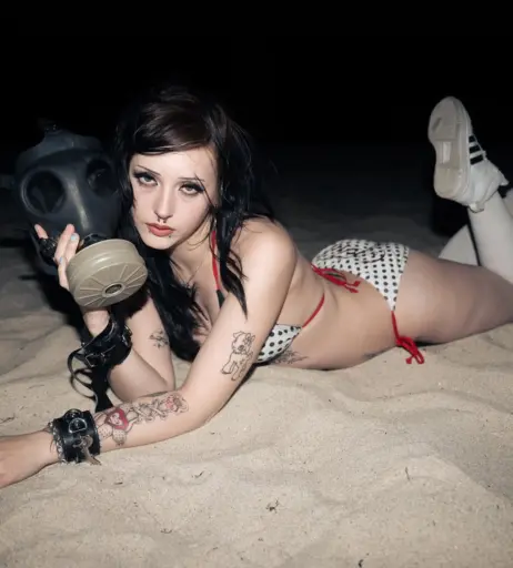 Image 10802667 from emoemz / emoemmz / ratgf99