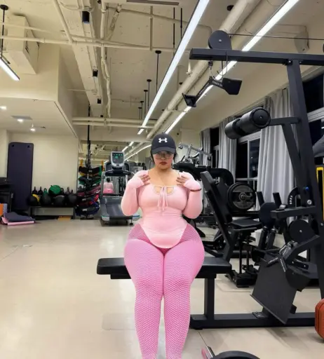 Image 10715415 from b742741