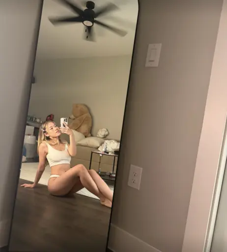 Image 10714991 from Celia Tran / @celia.b.tran