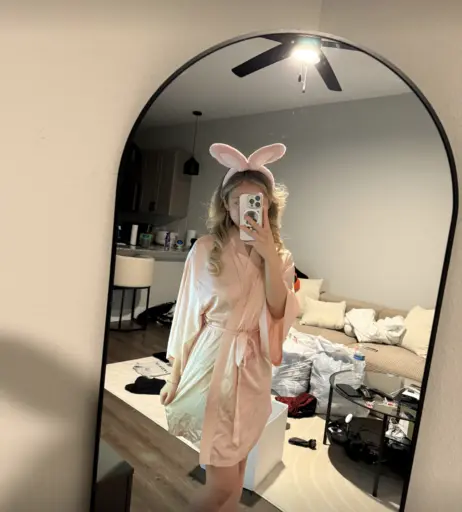 Image 10714994 from Celia Tran / @celia.b.tran