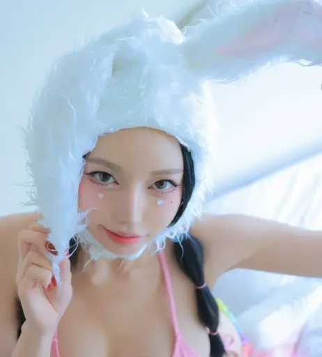 Image 10716057 from h___rvn | rvn1015 | 동그란 | Dongeuran