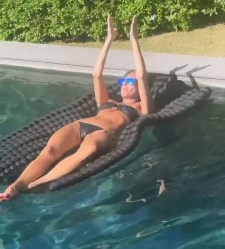 Image 10711497 from Adriane Galisteu