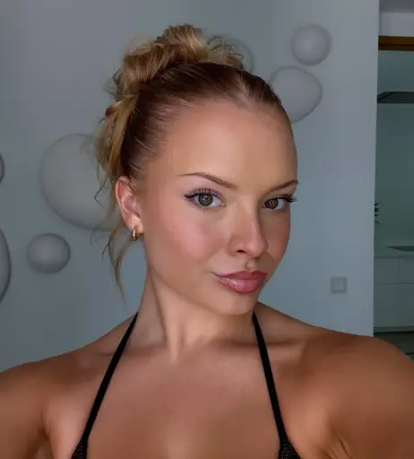 Image 10723034 from Elle Botterill