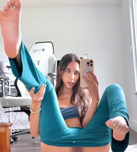 Image 10708529 from Izzy Green | Lazybutnotwithyou